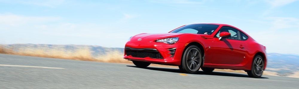 Exterior Profile of the 2017 Toyota 86